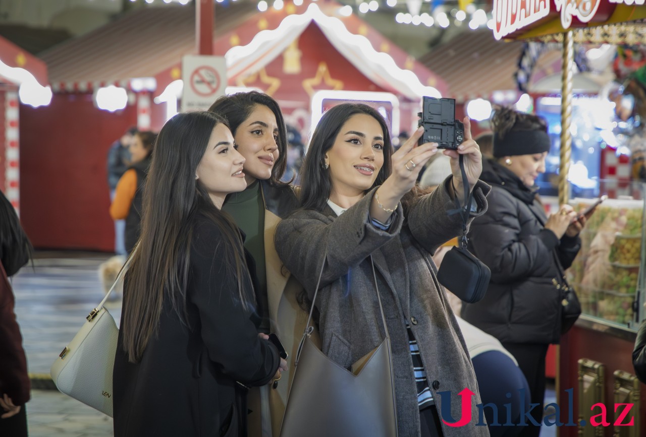 Bayram ab-havalı Bakı... - FOTOLAR/VİDEO