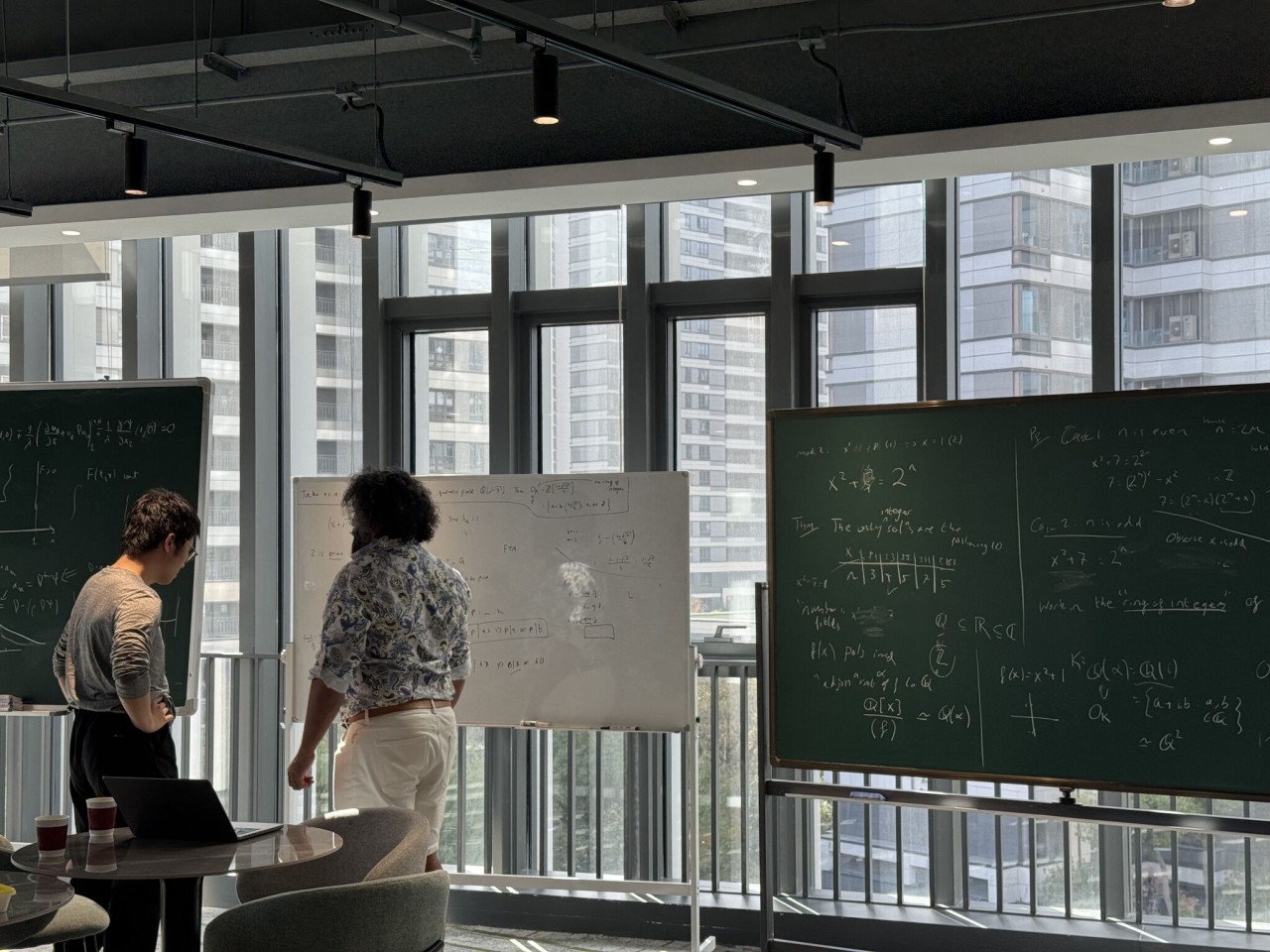 AzMİU nümayəndəsi Nyu-York Universitetində məruzə ilə çıxış edib - FOTOLAR