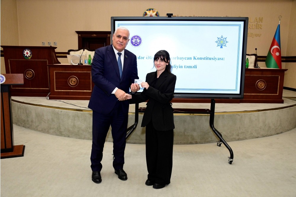 “Heydər Əliyev və Azərbaycan Konstitusiyası: Suverenliyin təməli” 