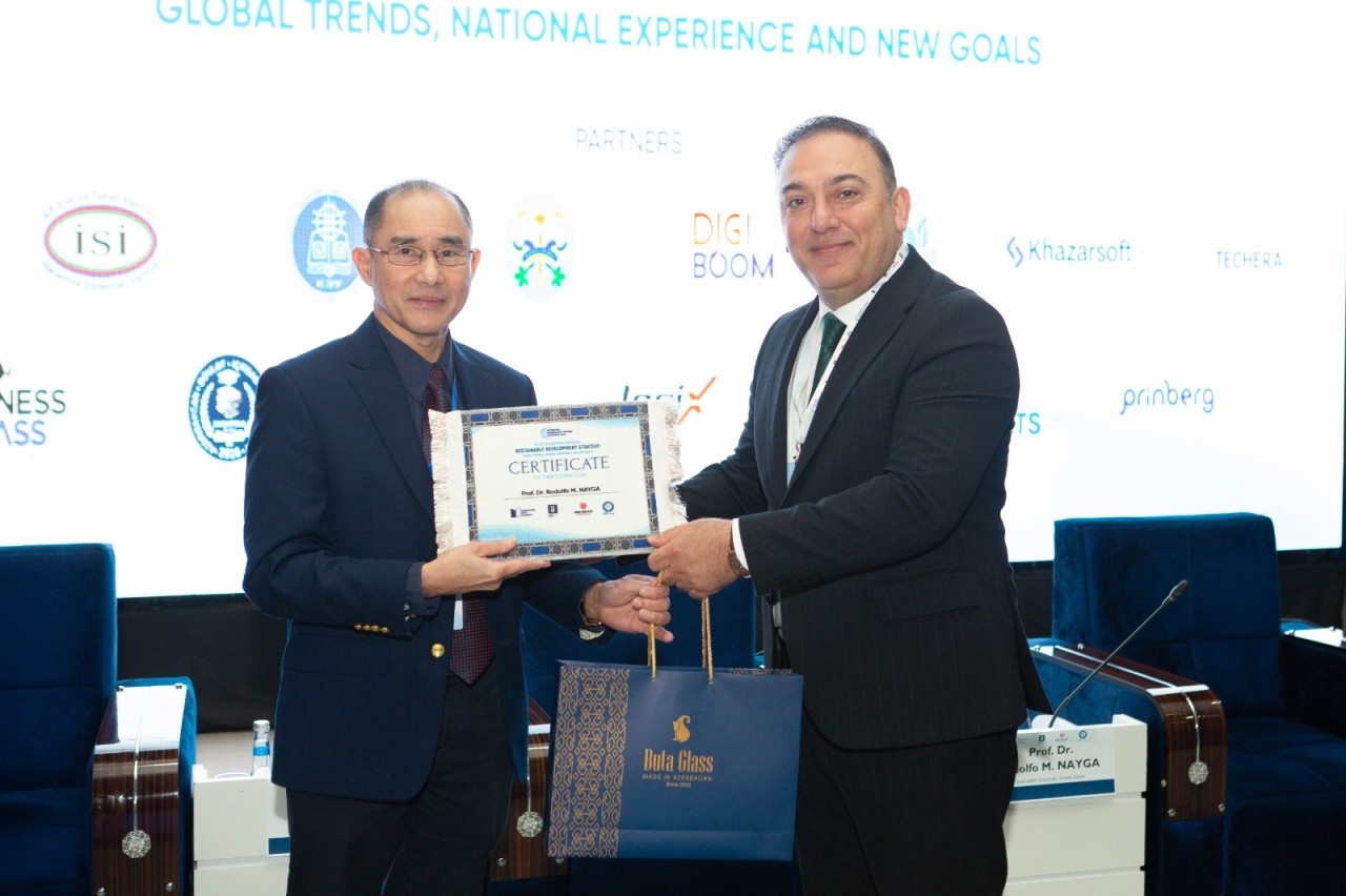 19 ölkənin alim və tədqiqatçıları MDU-da keçirilən beynəlxalq konfransda - FOTOAR