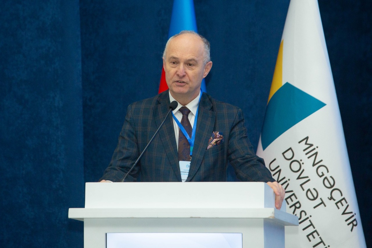 19 ölkənin alim və tədqiqatçıları MDU-da keçirilən beynəlxalq konfransda - FOTOAR