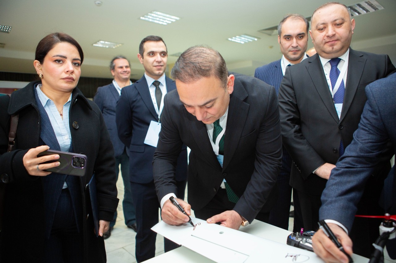 19 ölkənin alim və tədqiqatçıları MDU-da keçirilən beynəlxalq konfransda - FOTOAR