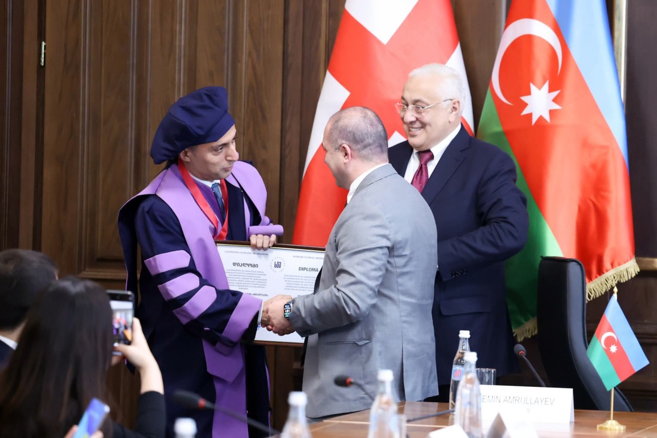Emin Əmrullayevə Gürcüstanda "Fəxri doktor" adı verildi - FOTOLAR