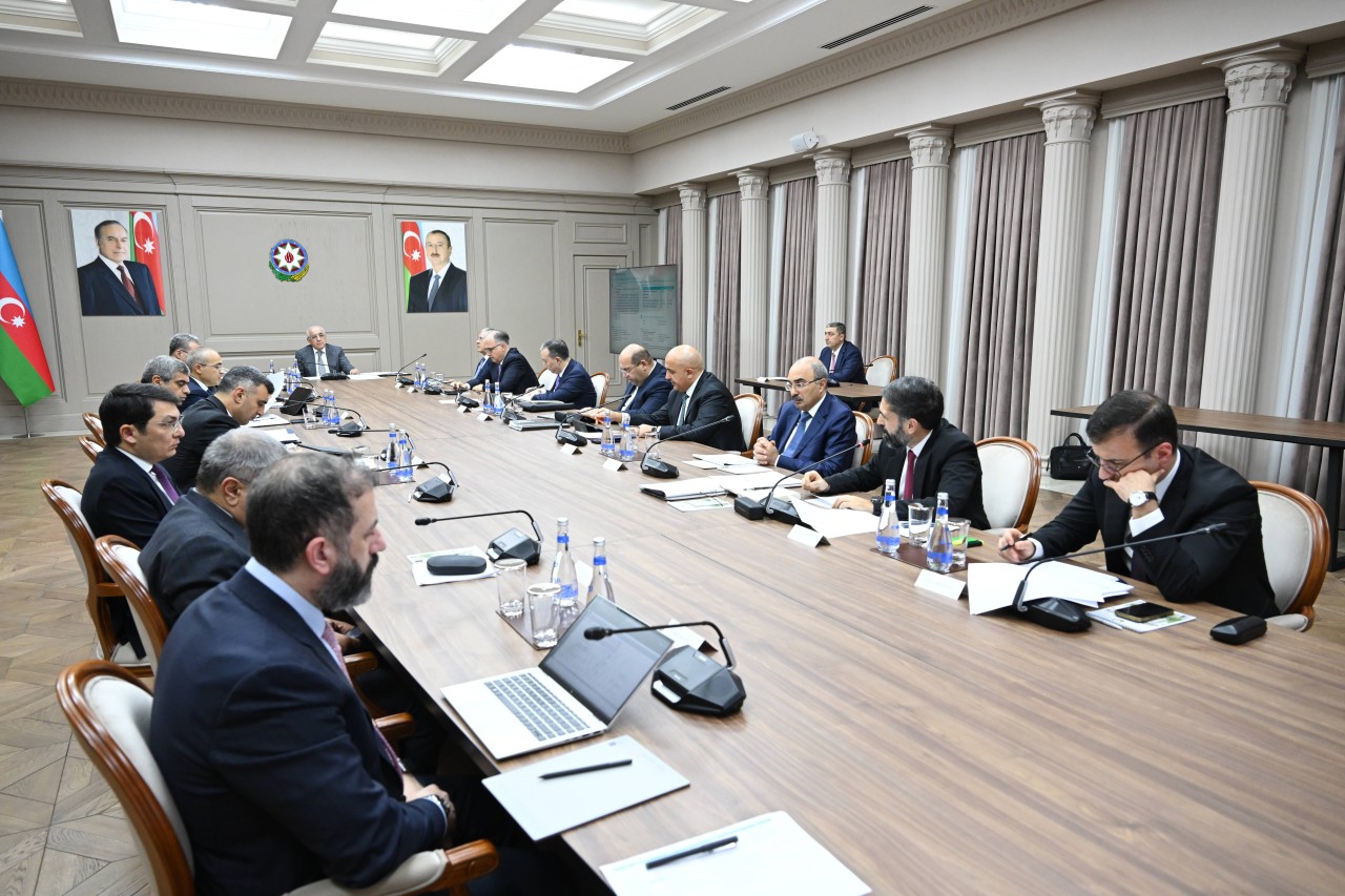 İqtisadi Şura və İnvestisiya Holdinqinin Müşahidə Şurasının birgə iclası keçirildi - FOTOLAR