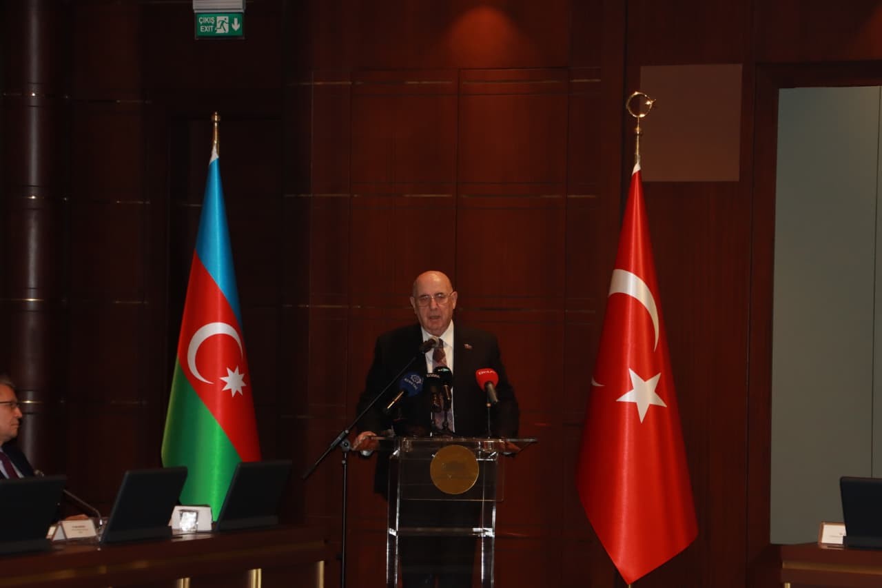 Deputatlar Ankarada  Ulu Öndərin anım mərasimində iştirak edirlər - FOTOLAR