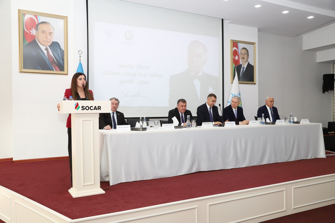 Xətai rayonunda Ulu Öndər Heydər Əliyevin xatirəsi anıldı - FOTOLAR