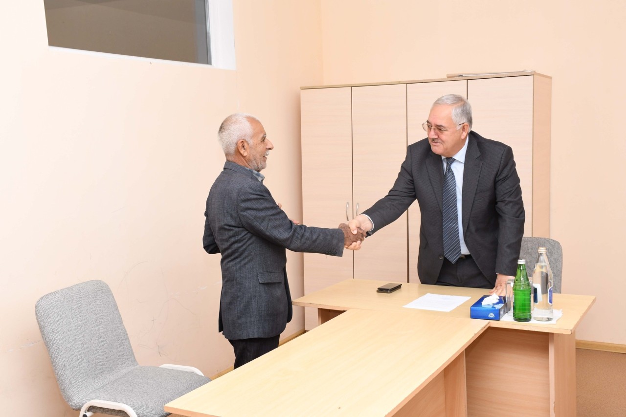Vaqif Həsənovun növbəti səyyar qəbul-görüşü keçirilib - FOTOLAR