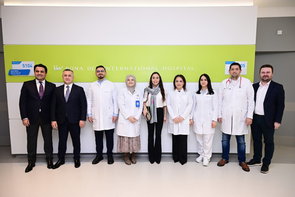 Leyla Əliyeva Sümük iliyi nəqli mərkəzinin açılışında - FOTOLAR