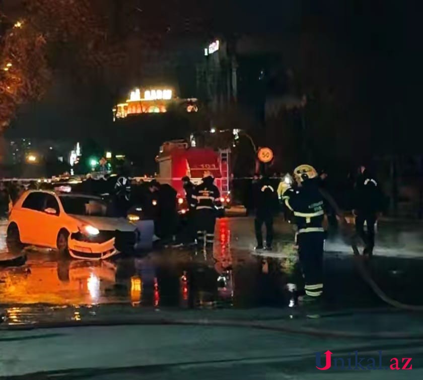Bakıda qəzaya uğrayan avtomobil qaz borusuna çırpıldı - YENİLƏNİB (VİDEO)