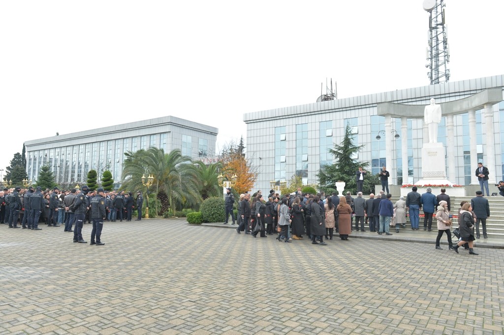 Lənkəranda Heydər Əliyevin anım günü qeyd edilib - FOTOLAR