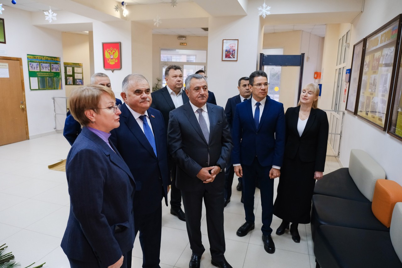 Heydər Əliyevin xatirəsi Həştərxanda da yad edilib - FOTOLAR