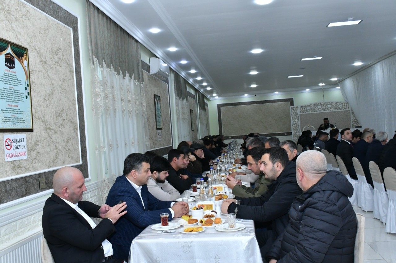 Ümummilli Liderin anım günü Abşeron rayonunda dərin ehtiramla qeyd edilib - FOTOLAR