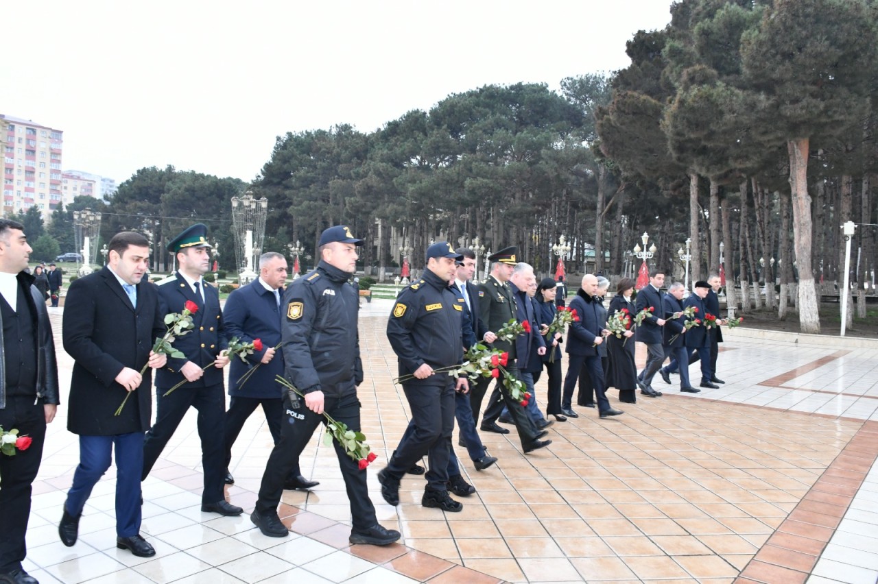 Ümummilli Liderin anım günü Abşeron rayonunda dərin ehtiramla qeyd edilib - FOTOLAR