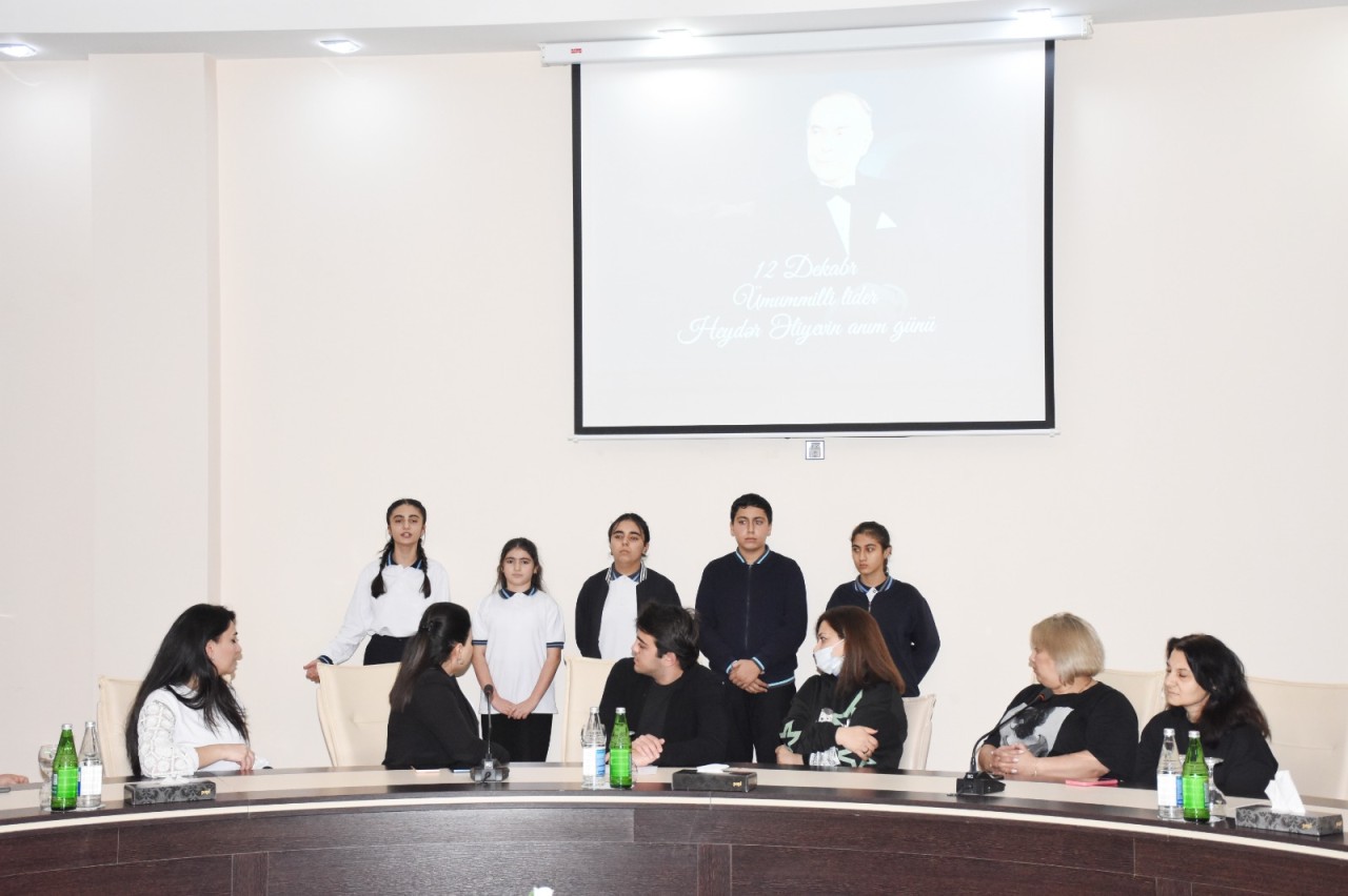 “Heydər Əliyev - müasir Azərbaycanın memarı” adlı tədbir keçirildi - FOTOLAR