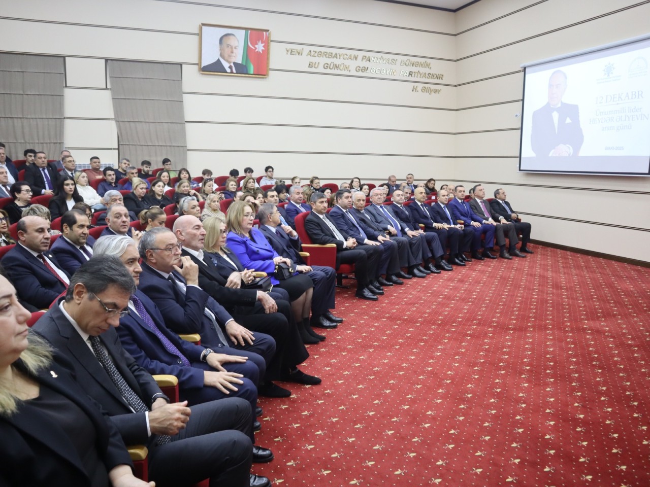 “Nə qədər Azərbaycan var, Heydər Əliyev də var olacaq!” - FOTOLAR