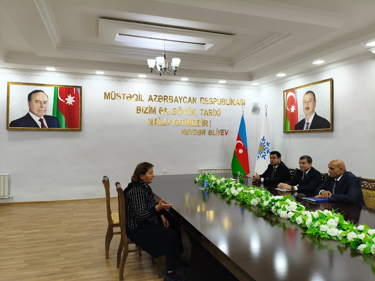 Deputat Goranboyda seçiciləri ilə görüşüb, problemlərini yerindəcə həll etdi (FOTOLAR)