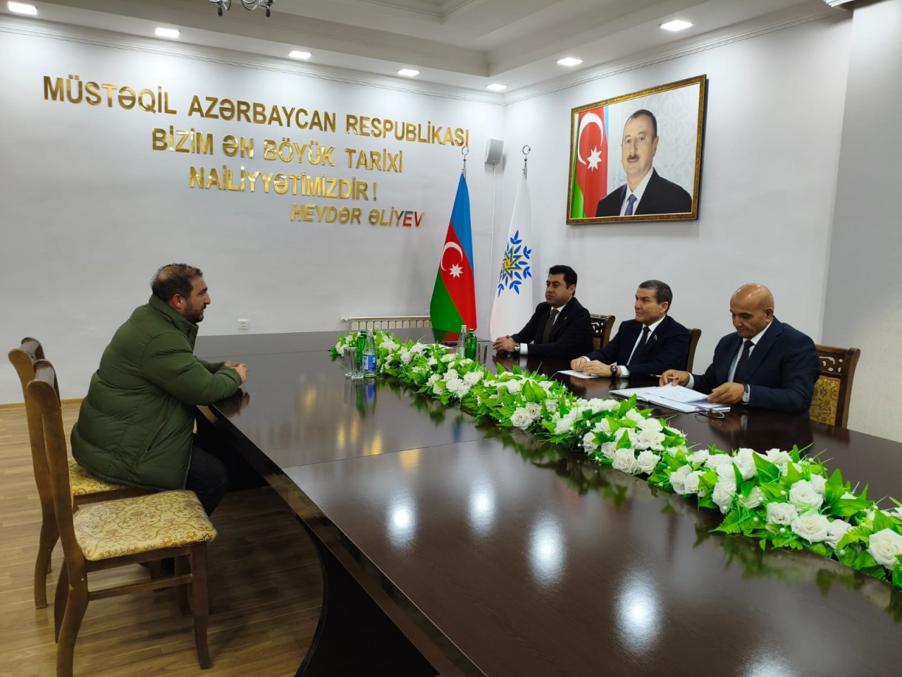 Deputat Goranboyda seçiciləri ilə görüşüb, problemlərini yerindəcə həll etdi (FOTOLAR)