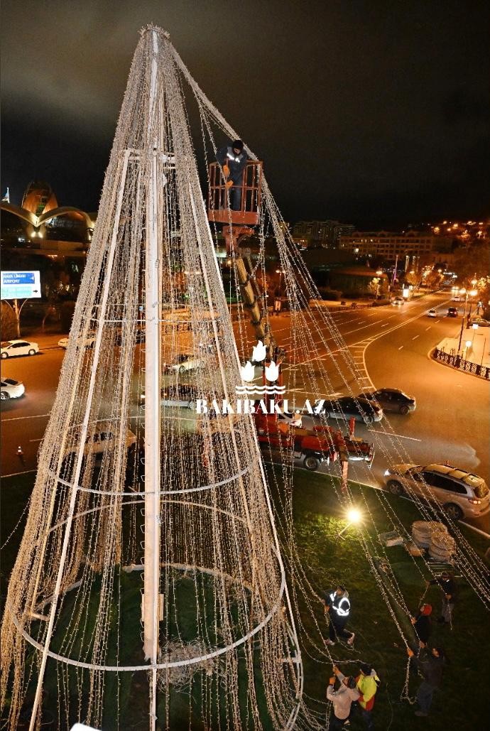 Bakı Yeni ilə belə hazırlaşır - FOTOLAR