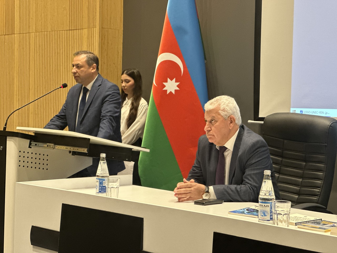 UNEC-də Muxtar İmanov və Rüstəm Behrudi ilə görüş keçirilib - FOTOLAR