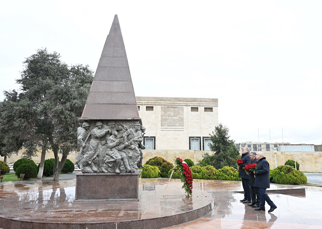 Həştərxan vilayətinin qubernatoru Azərbaycandadır - FOTOLAR