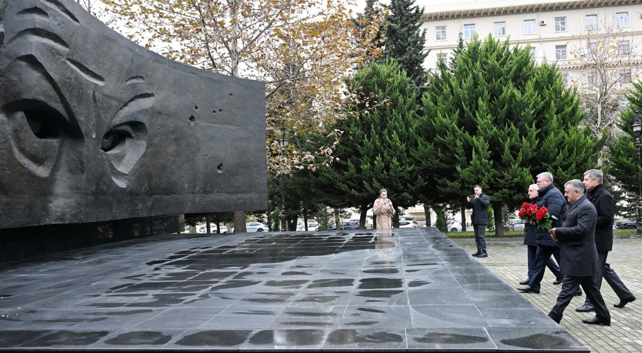 Həştərxan vilayətinin qubernatoru Azərbaycandadır - FOTOLAR