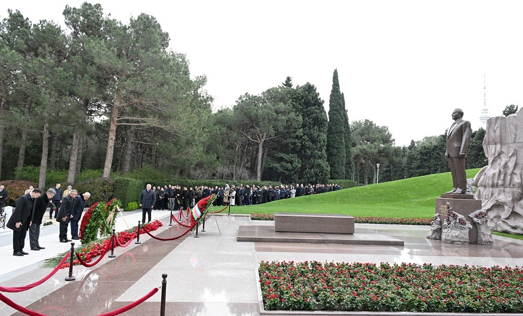 Həştərxan vilayətinin qubernatoru Azərbaycandadır - FOTOLAR