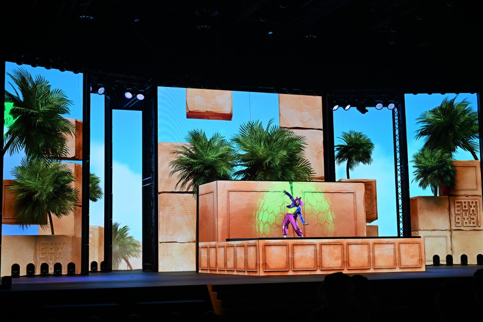 İlham Əliyev BƏƏ-yə getdi - FOTOLAR