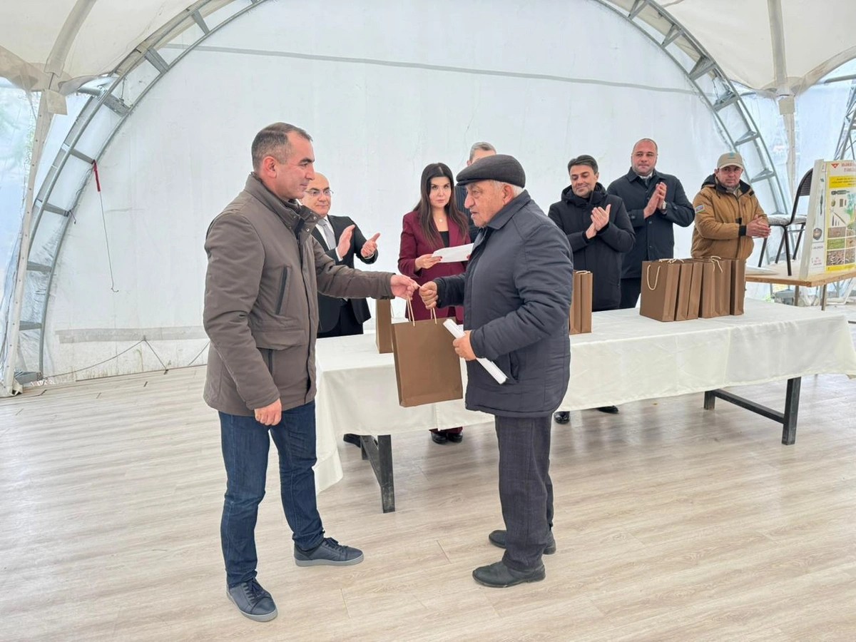 Laçında daha 17 ailəyə evlərinin açarları təqdim olundu - FOTOLAR