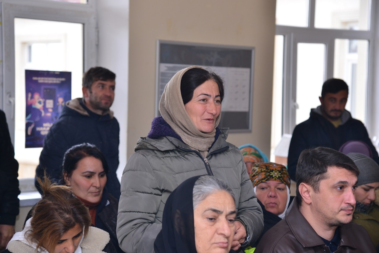 Süleyman Mikayılov Çeyildağ qəsəbəsinin sakinləri ilə görüşdü - FOTOLAR