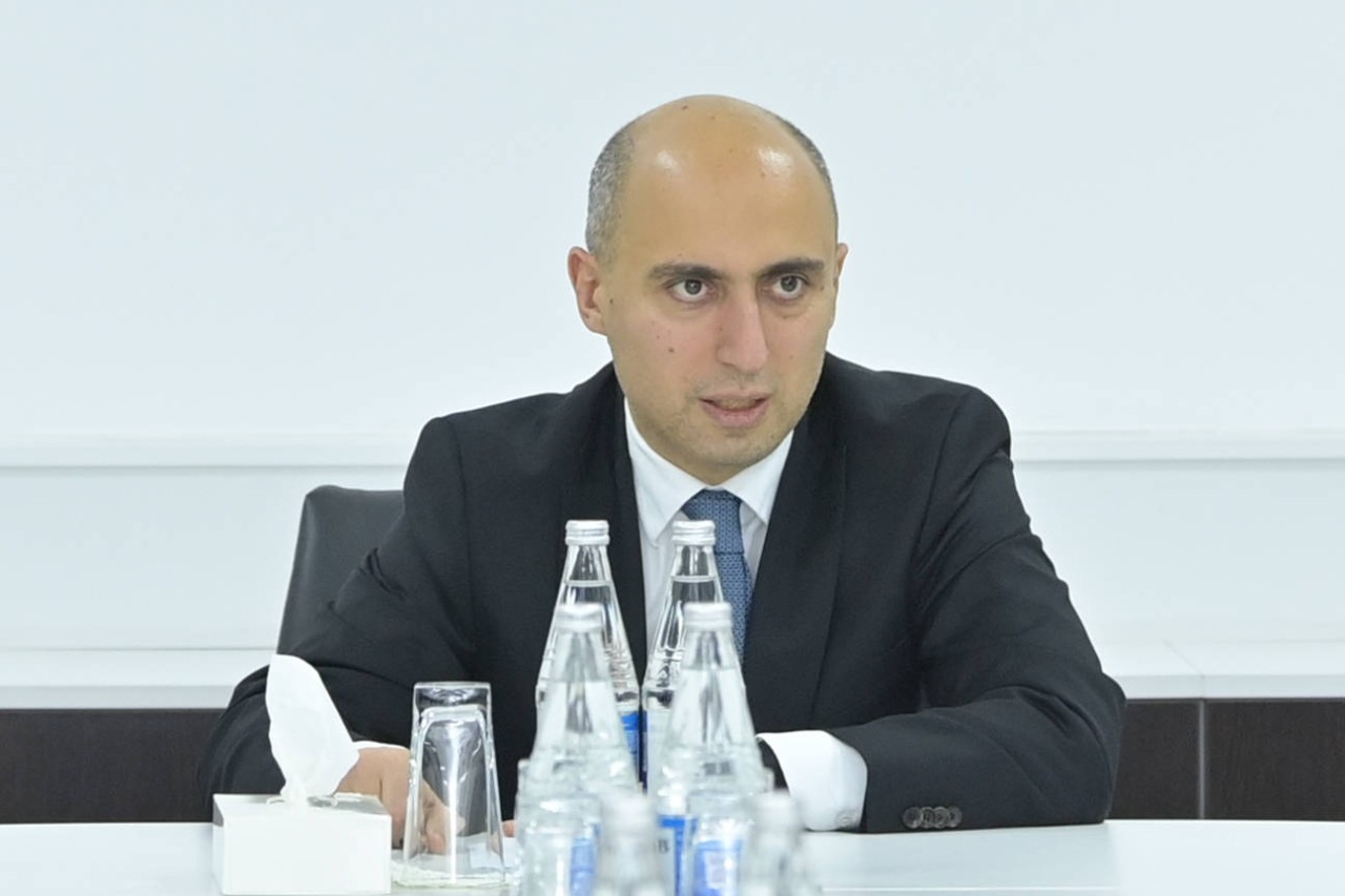 Nazir yeni sədrləri kollektivə təqdim etdi - FOTOLAR