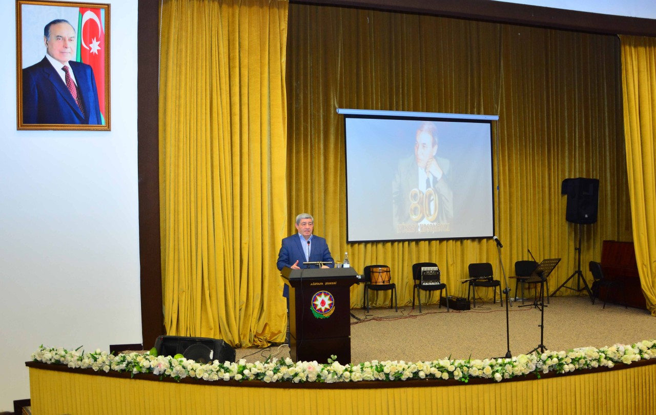 Ağstafada Nüsrət Kəsəmənlinin 80 illik yubileyi qeyd olundu - FOTOLAR