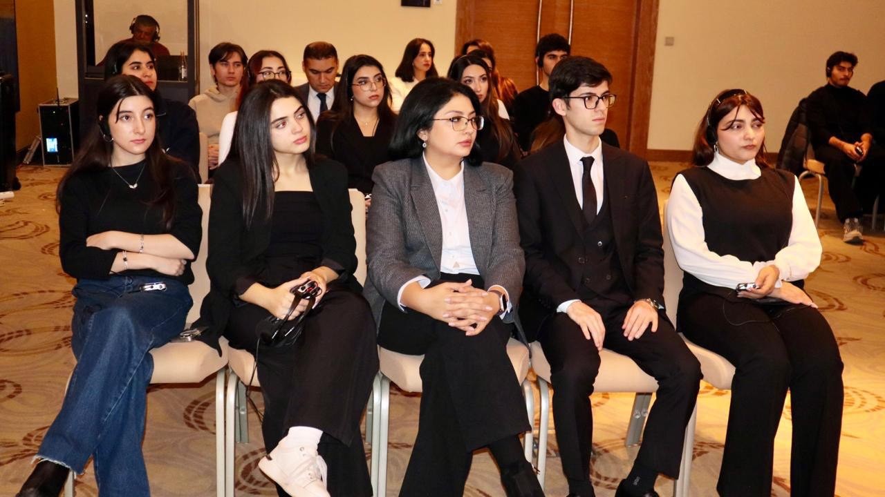 "Media Savadlılığı" Həftəsi çərçivəsində gənclərə təlimlər keçirilib - FOTOLAR