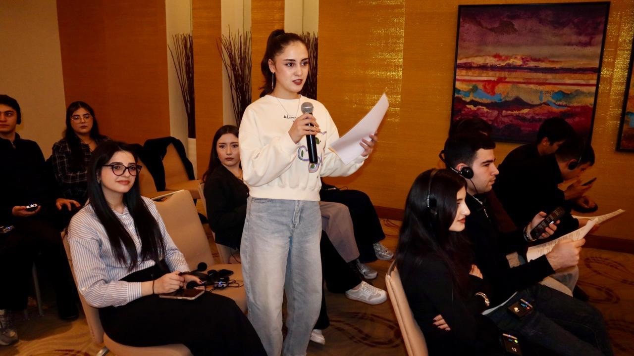 "Media Savadlılığı" Həftəsi çərçivəsində gənclərə təlimlər keçirilib - FOTOLAR