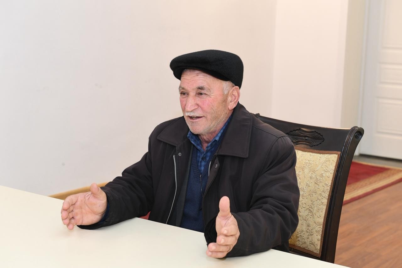 Rövşən Rzayev keçmiş məcburi köçkünlərin müraciətlərini dinlədi - FOTOLAR