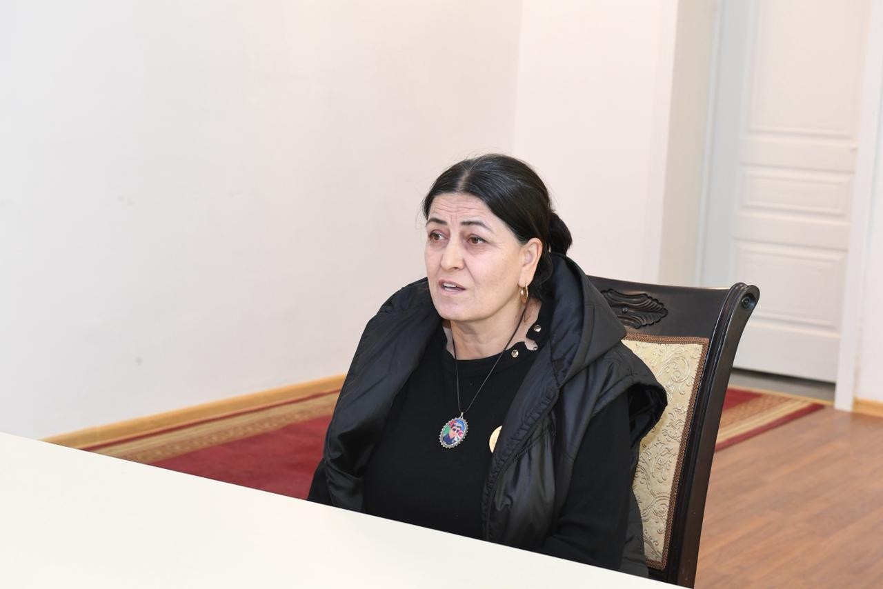 Rövşən Rzayev keçmiş məcburi köçkünlərin müraciətlərini dinlədi - FOTOLAR