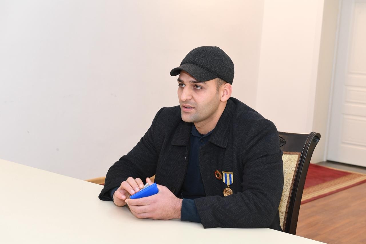 Rövşən Rzayev keçmiş məcburi köçkünlərin müraciətlərini dinlədi - FOTOLAR