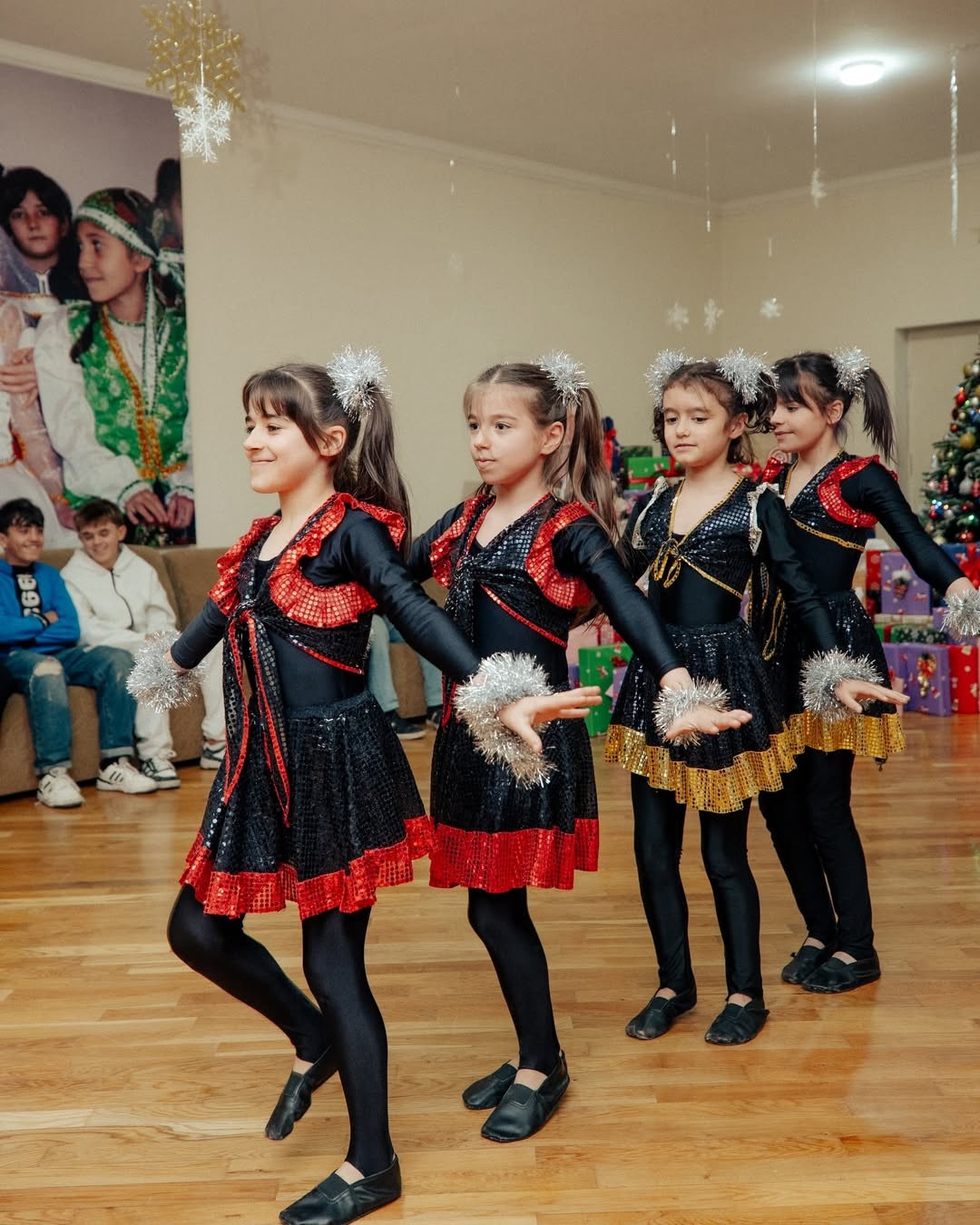 Arzu Əliyeva uşaq evini ziyarət etdi - FOTOLAR