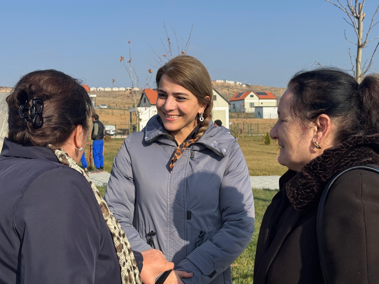 Növbəti köç karvanı Sos kəndinə çatdı - YENİLƏNİB (FOTO)