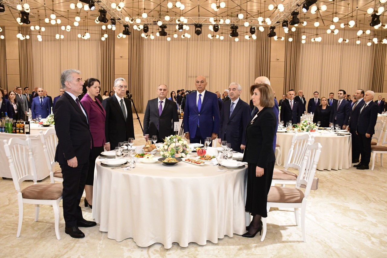 “Milli Konstitusiyadan mütləq suverenliyə: Heydər Əliyev dühasının İlham Əliyev zirvəsi” - FOTOLAR