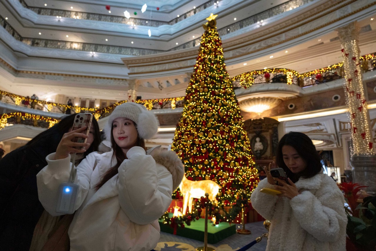 Onlar Miladı belə qeyd edirlər - FOTOLAR