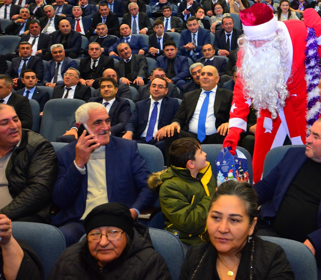 Ağstafada Yeni il münasibəti ilə bayram tədbiri keçirilib - FOTOLAR