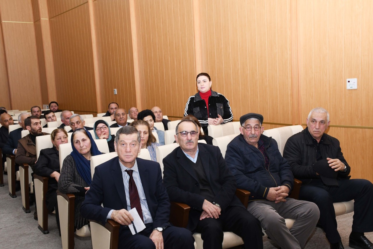 İcra başçısı Vaqif Həsənovun növbəti səyyar qəbul-görüşü oldu - FOTOLAR