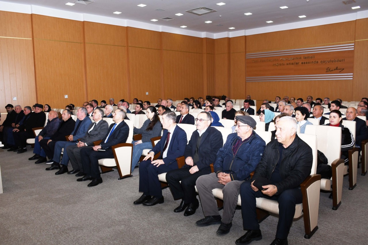 İcra başçısı Vaqif Həsənovun növbəti səyyar qəbul-görüşü oldu - FOTOLAR