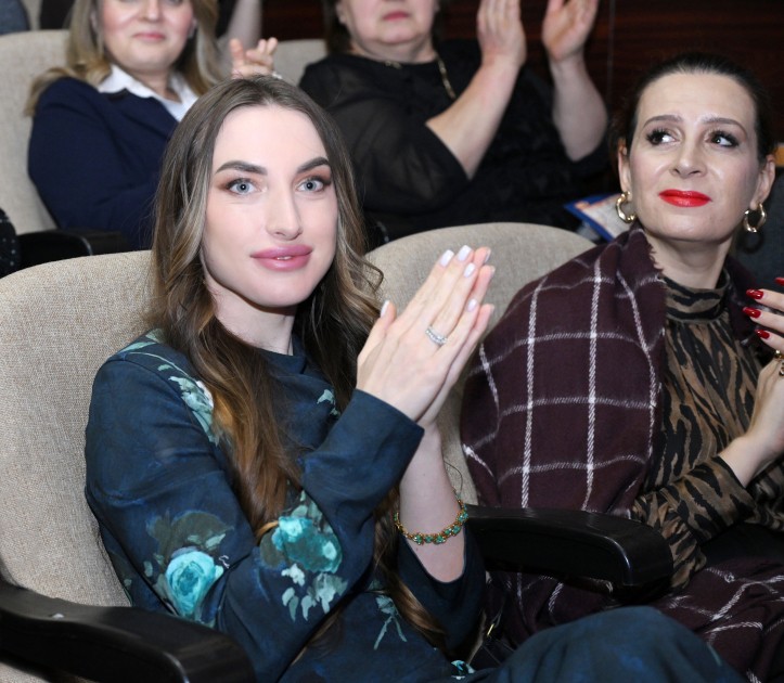 “Romeo və Cülyetta” tamaşasını izlədilər - FOTOLAR