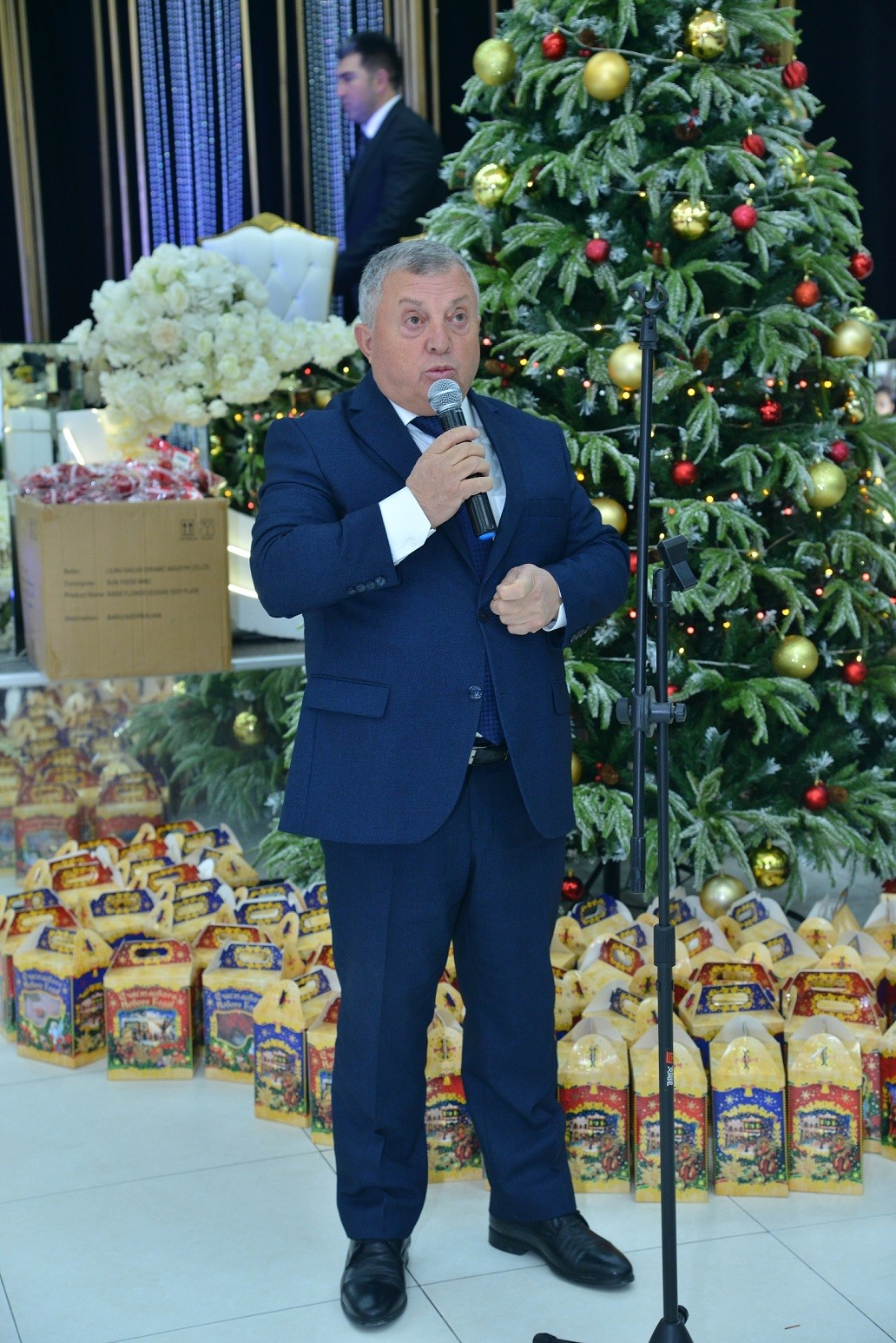 Qaradağda şəhid ailələrin övladları üçün Yeni il şənliyi təşkil olundu - FOTOLAR