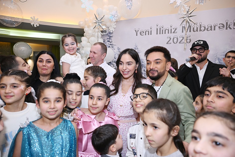 Leyla, Arzu və Alena Əliyevalar qayğıya ehtiyacı olan uşaqlarla şənlikdə - FOTOLAR