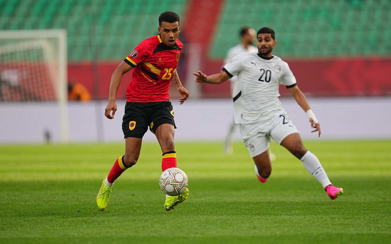 Misirlə Anqola heç-heçə ediblər