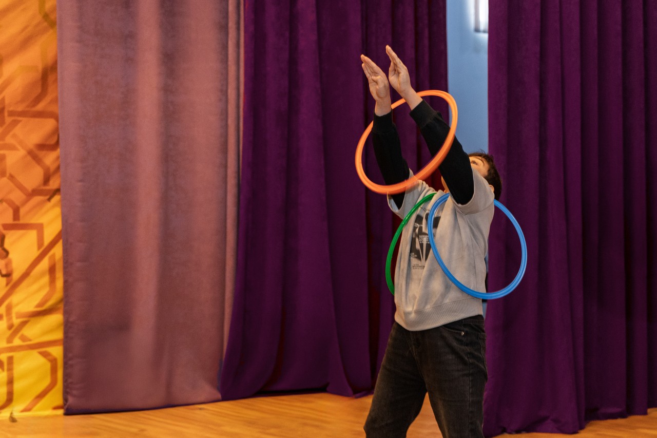 “Azercell Könüllüləri” uşaqlara bayram sevinci yaşadıb - FOTOLAR