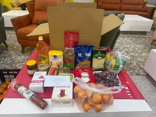 Leyla Əliyevanın təşəbbüsü ilə aztəminatlı ailələrə bayram sovqatları çatdırılıb 