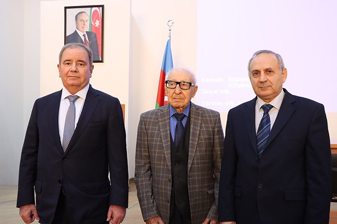 Akademik Əli Abbasovun kollektivlə yekun görüşü keçirildi - FOTOLAR